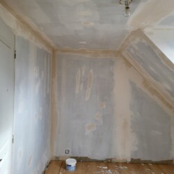 Peinture murs et plafonds avec précision