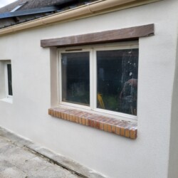 Façade protégée contre humidité