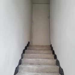 Peinture murale salon moderne