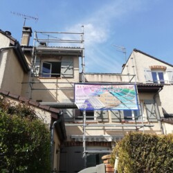 Application peinture sur mur extérieur